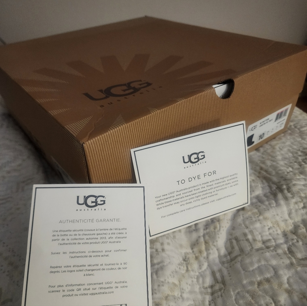UGG Black PATTEN Boots - Picture 14 of 15